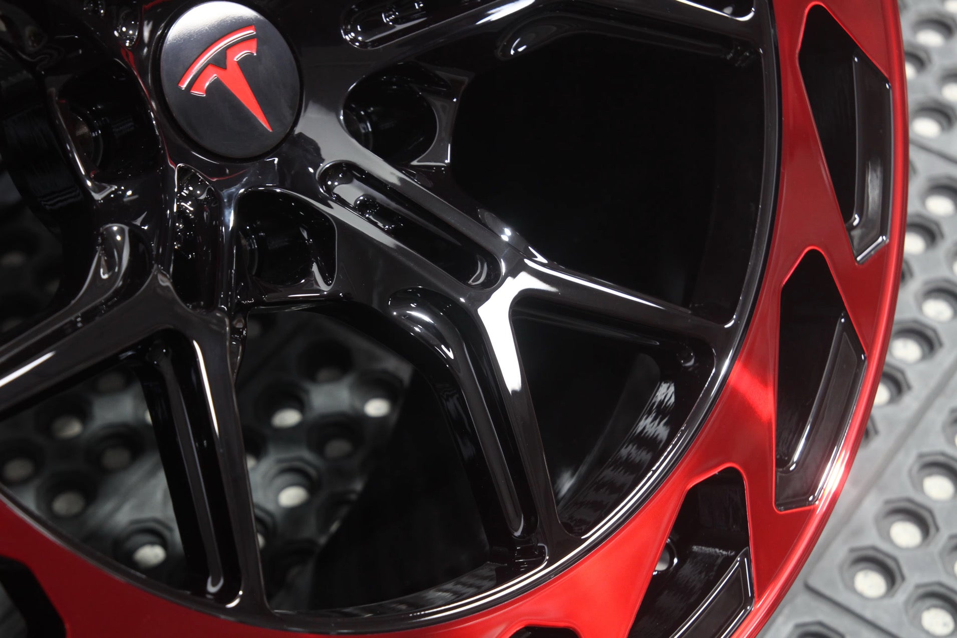 RP Velocity R8